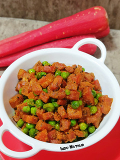 गाजर मटर की सब्जी (gajar matar ki sabzi recipe in Hindi) रेसिपी मुख्य फोटो