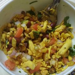A picture of Mumbayia bhel.