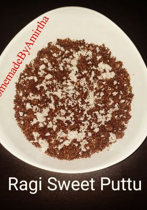 A picture of Ragi sweet puttu.