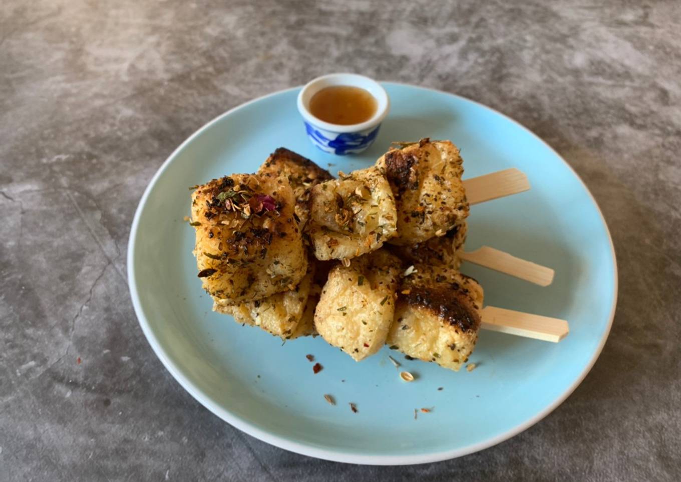 Crispy tofu spice skewers