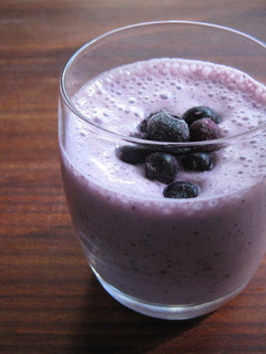 A picture of Blueberry Lassi.