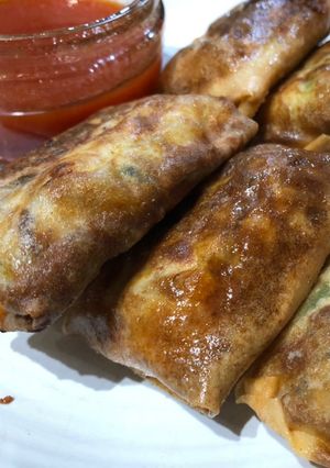 Foto resep Martabak mini pake kulit lumpia jadi, temen nonton drakor