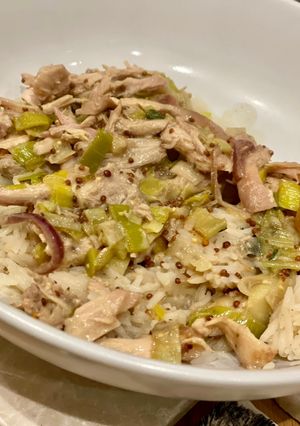 A picture of Leftover creamy mustard turkey.