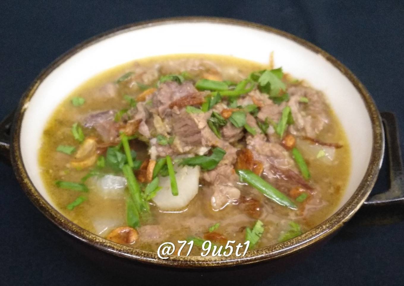 Soto daging sapi meranggi