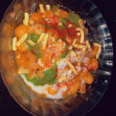A picture of Tikiya chat.