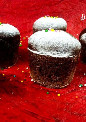 A picture of Moist chocolate cupcakes.