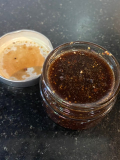 A picture of Balsamic Salad Dressing.