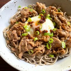 Beef & Soba Noodles A picture of Beef & Soba Noodles.