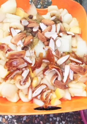 A picture of Special fruits chaat.