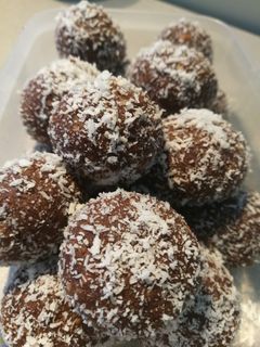 Kókuszgolyó recept fotója