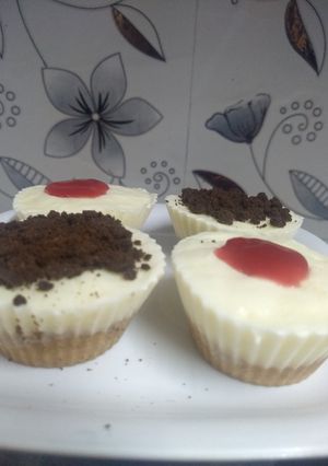 A picture of Mini cheese cake.