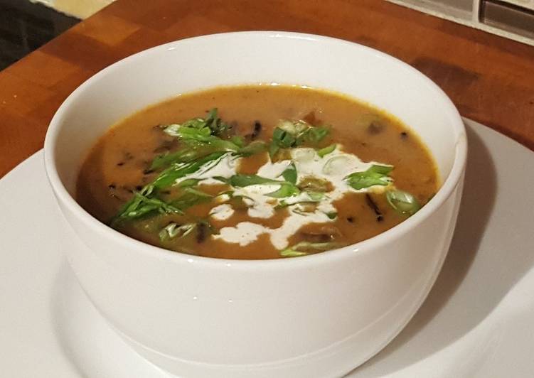 Mushroom with Wild Rice Soup