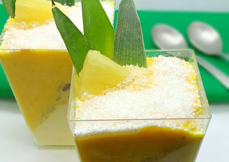 Panna cotta Piñacolada (di @_pastrydreams_)