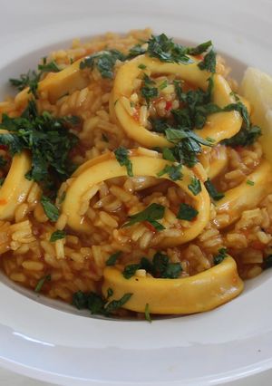 Una foto de Arroz cremoso con calamares