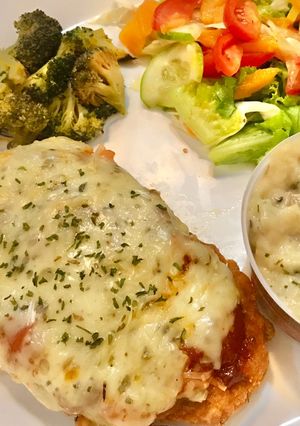 Foto resep Baked chicken mozzarella with creamy mushroom sauce