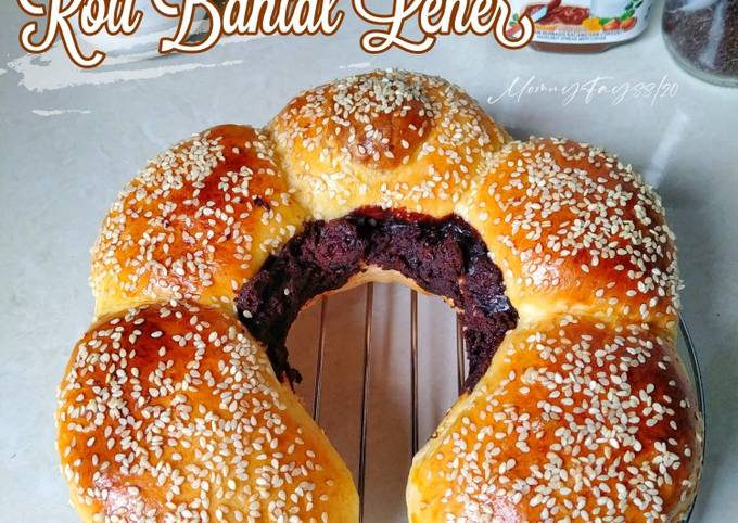 Roti Bantal Leher