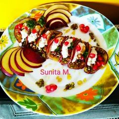 A picture of Sprout oats apple treat.