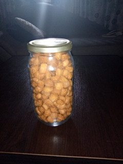 A picture of Chin chin.