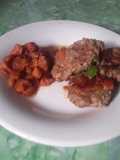 Albóndigas de picadillo mixto con zanahorias