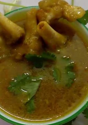 বাটার মটন পায়া সুপ্ (butter mutton paya soup recipe in bengali) রেসিপির প্রধান ছবি