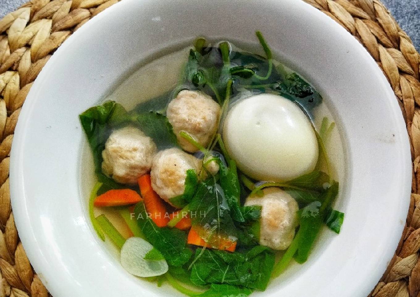 Sayur Bayam Telur Bakso