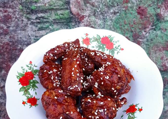 Korean fried chicken wing