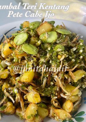 Foto resep Sambal teri kentang pete cabe ijo