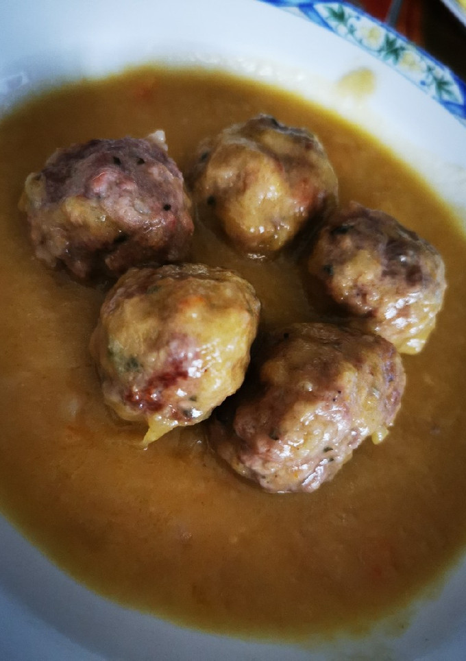 Una foto de Albóndigas en salsa gluten free