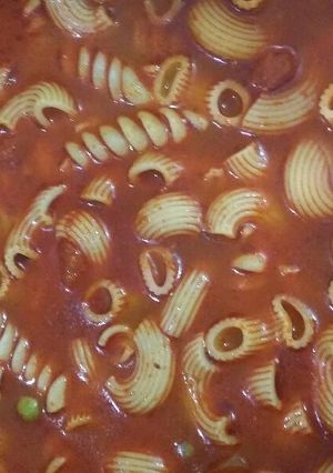 Una foto de Picante de fideos (sopa)