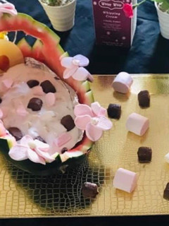 A picture of Apple twix fluff salad.