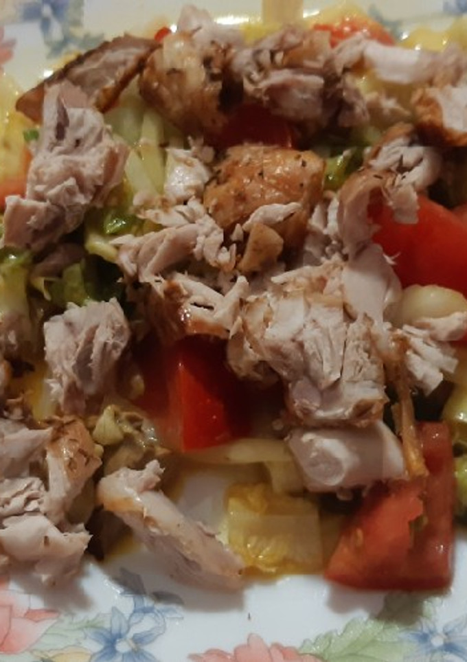 Una foto de Conejo en ensalada con vinagreta de mostaza (airfryer)