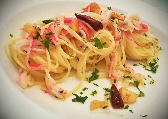 Espaguetis con surimi al ajillo Receta de josevillalta- Cookpad