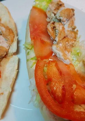 Una foto de Bocadillo de pollo frito