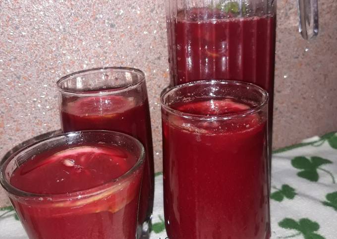 Carrot and beetroot juice