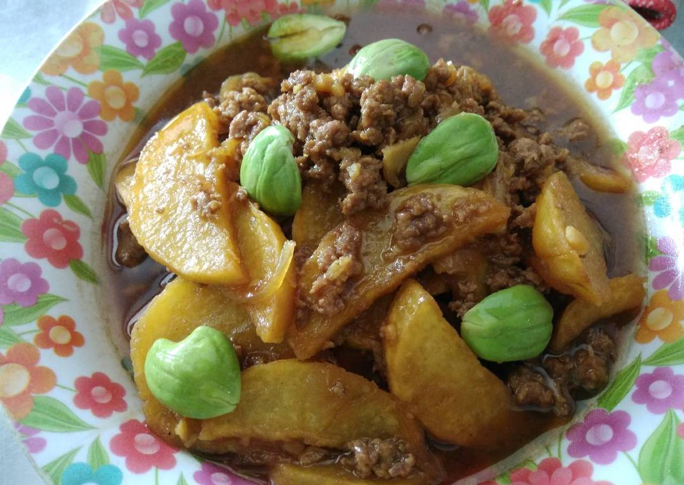 Daging sapi cincang cah petai