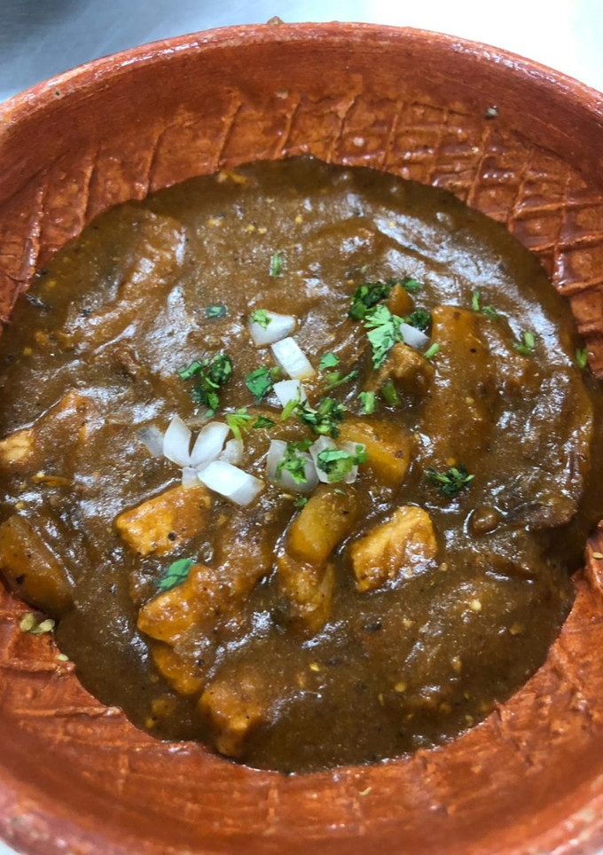 Una foto de Mole estilo Morelos (Morelos)