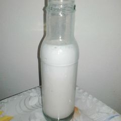 A picture of Thandi Milk Bottle.