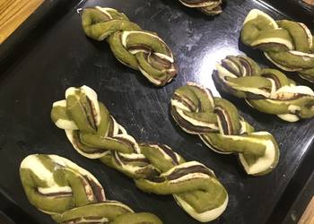 Easiest Way to Make Yummy Matcha red bean braided bread
