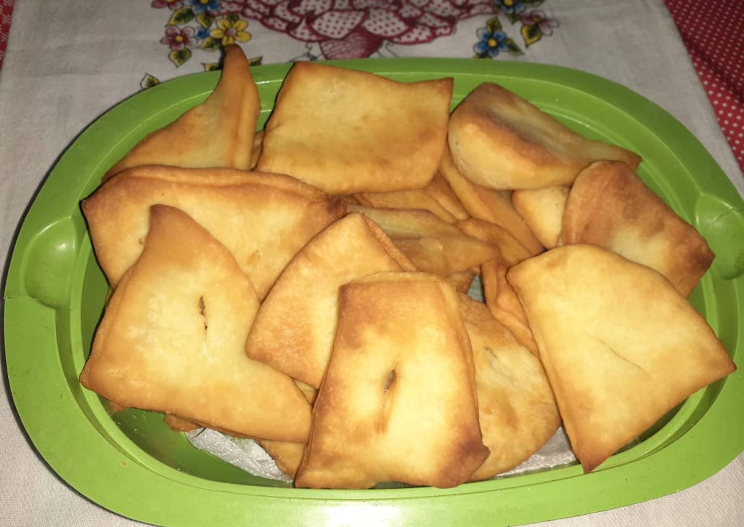 Tortas fritas dulces (receta de mi Madre) Receta de LAURA M.QUIROGA👍😁