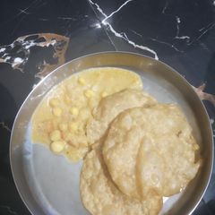 Aloo poori A picture of Aloo poori.