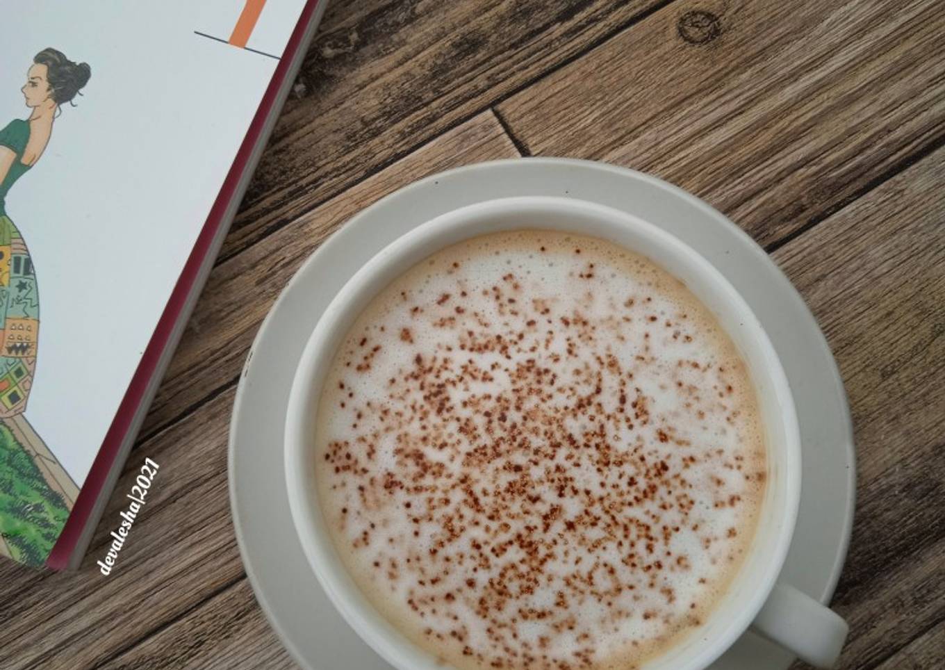 Milk Coffee with Cocoa Powder