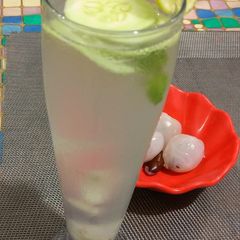 A picture of Lichi lamonade.