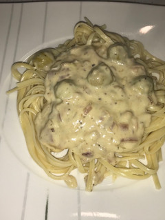 Una foto de Salsa de champiñones, atún y aceitunas para pastas