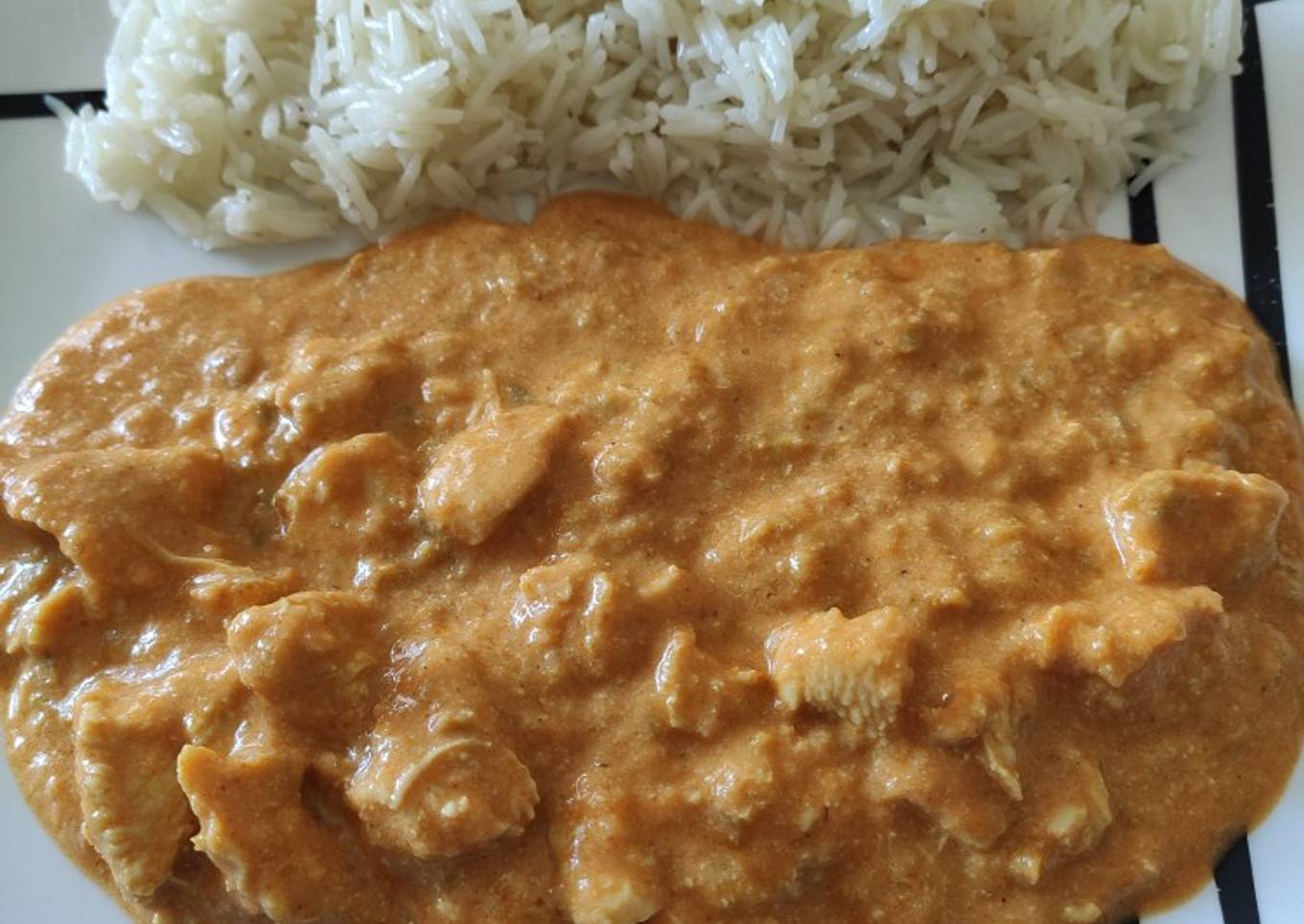 Pollo al curry con arroz en Monsieur Cuisine Connect