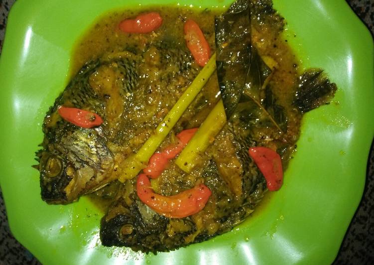 Pesmol ikan nila/mujair