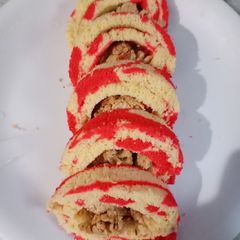 A picture of 3 color Swiss chicken rolls.