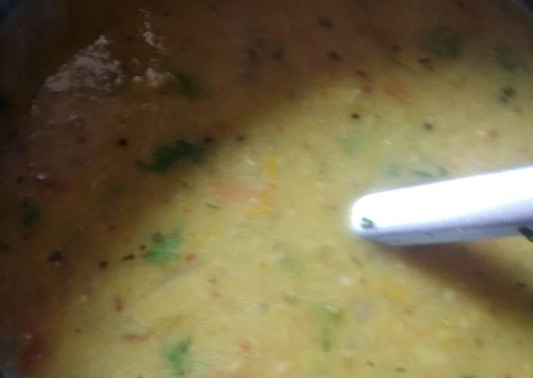 Dal tadaka/kolhapuri