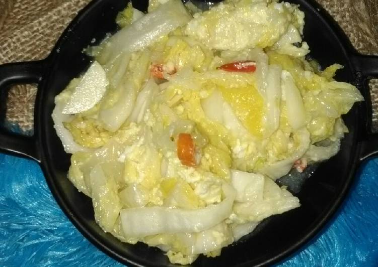 Tumis sawi putih telur