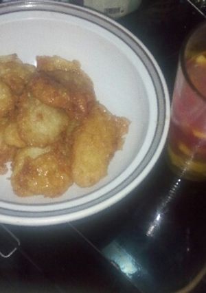 A picture of Fried Irish and fruit salad.