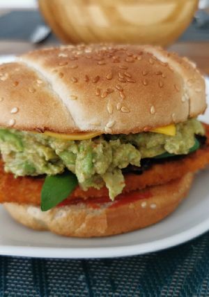 Une photo de Veggie avocado burger